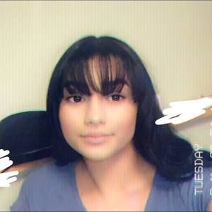 Meet your Posher, Nayelli